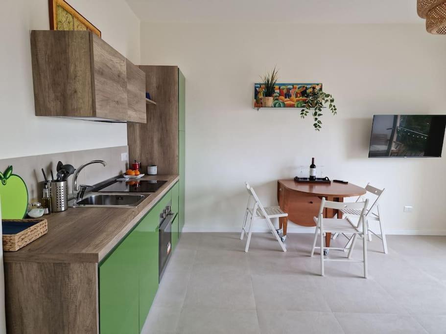 Olivella21 Vesuvio Apartment Наполи Екстериор снимка