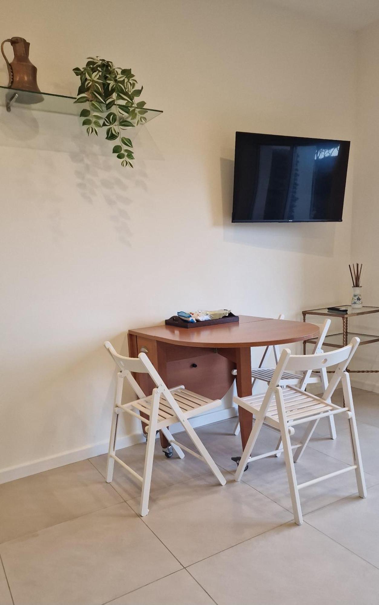 Olivella21 Vesuvio Apartment Наполи Екстериор снимка