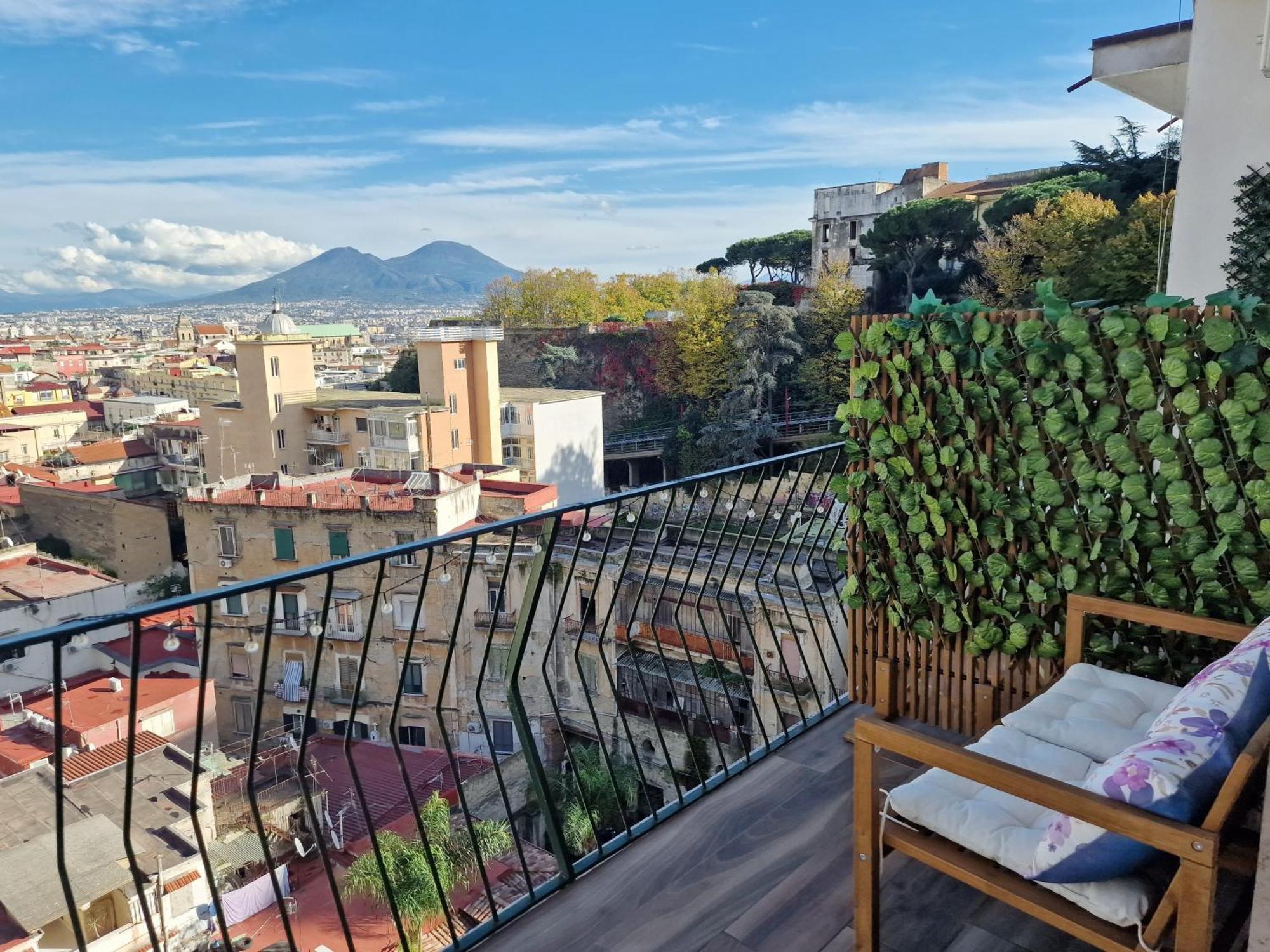 Olivella21 Vesuvio Apartment Наполи Екстериор снимка